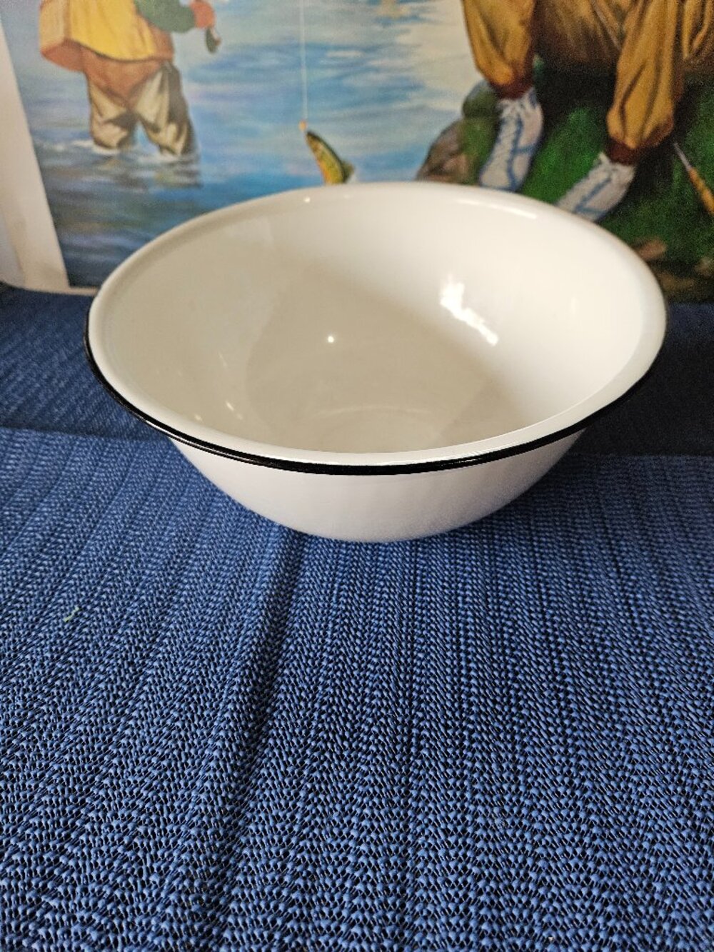 Vintage Enamel Bowl White 10.5 in. diameter (G1)